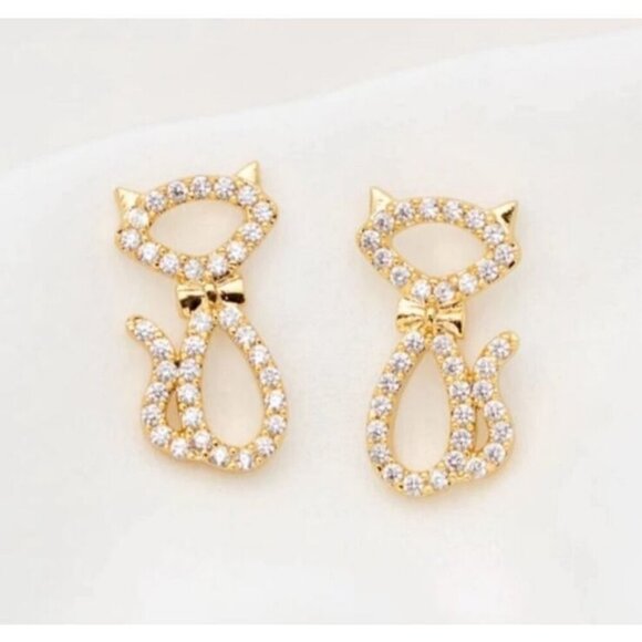 NWT Kate Spade Jazz Things Up Pave Cat Stud Earrings Dainty Kitten 14k Gold - Picture 1 of 5